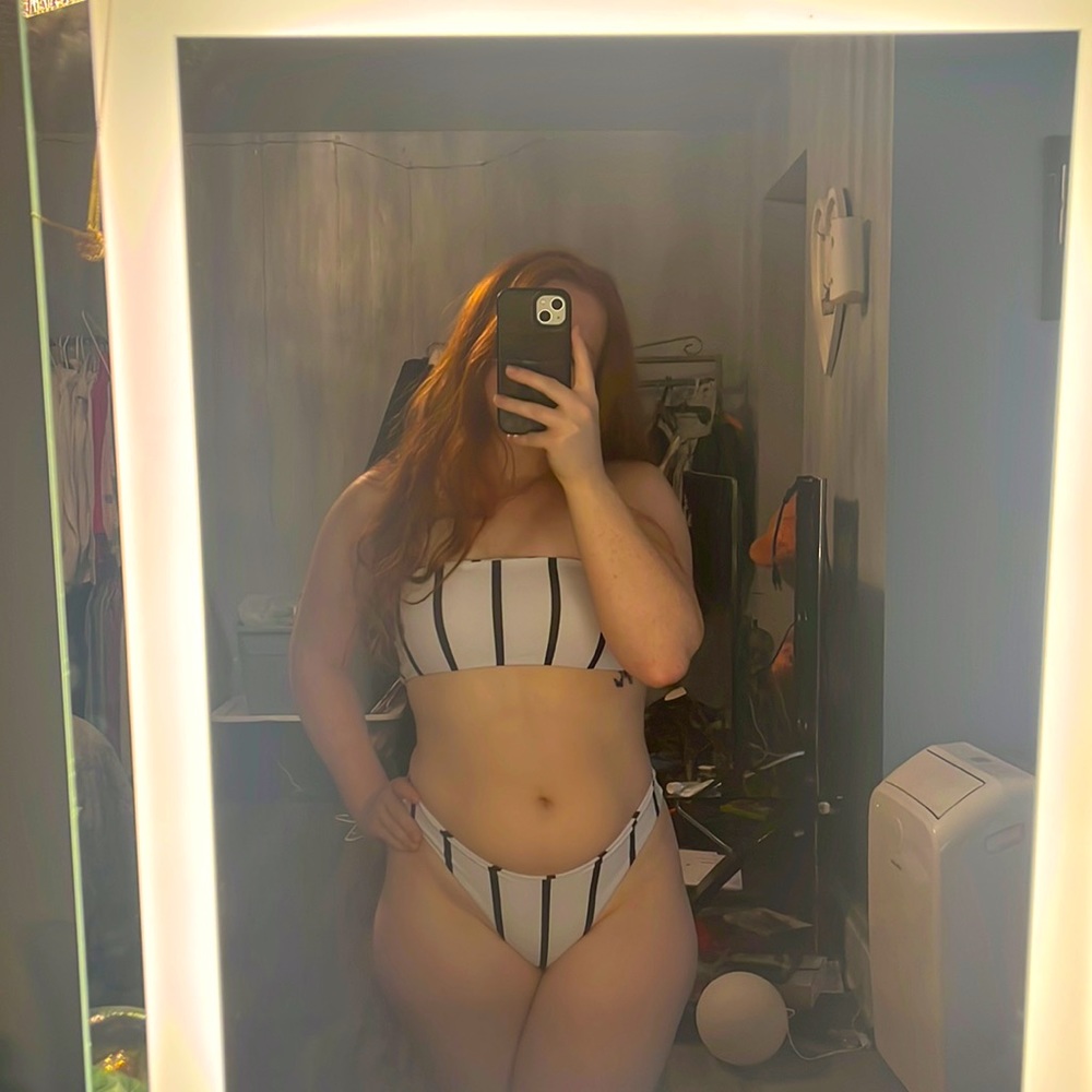 Small striped bikini - used